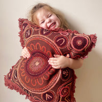 Yarning Circle Cushion Cover