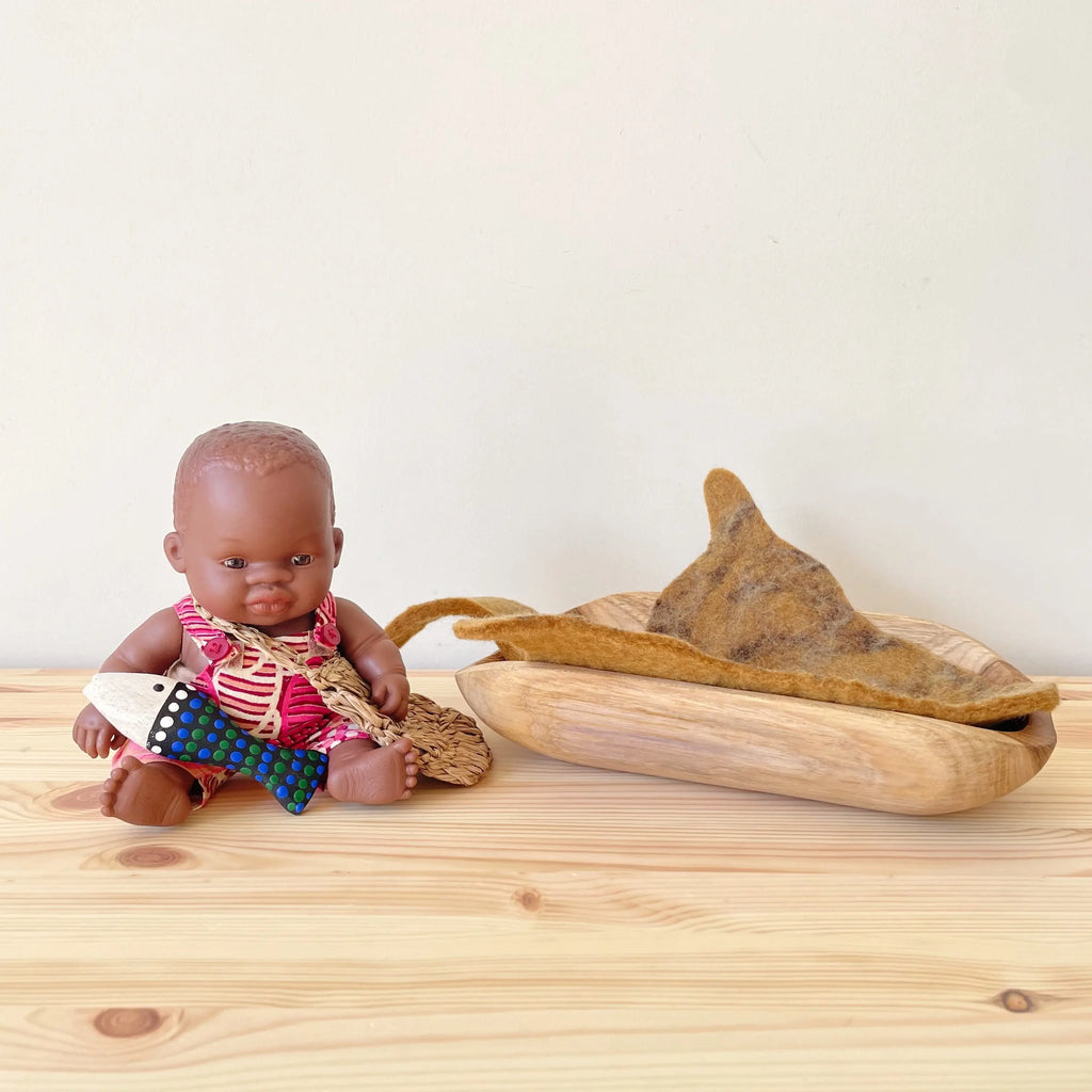 Aboriginal Australian Girl 21cm Baby Coolamon Set — set view including baby