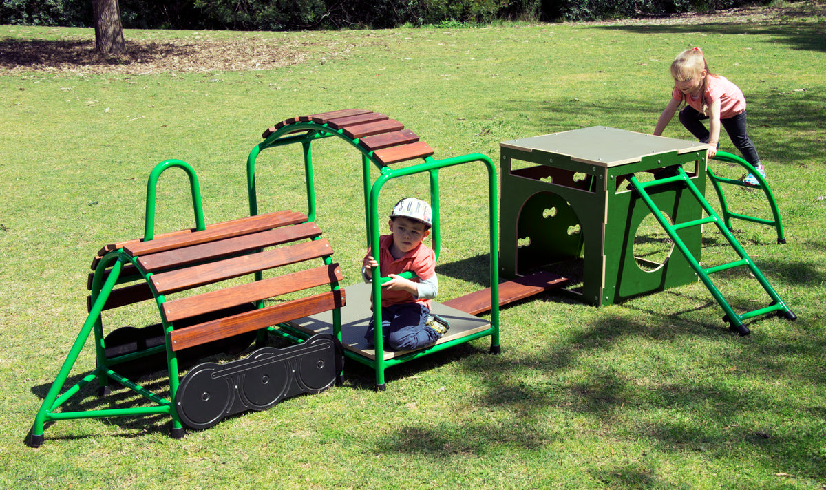 Steam Train and Carriage Playset