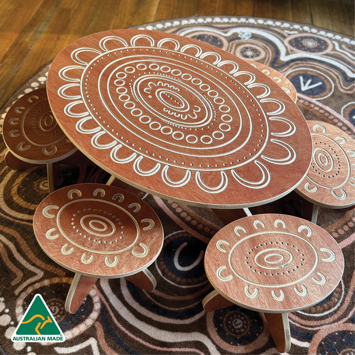 Yarning Oval Table and Stools