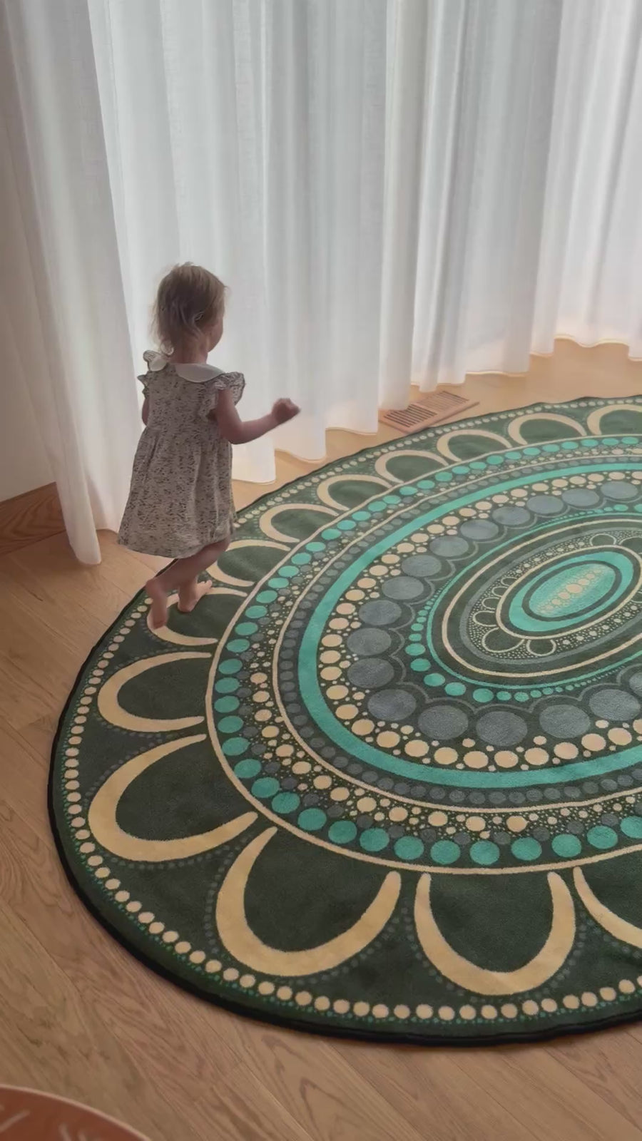 Yarning Oval Indigenous Rug