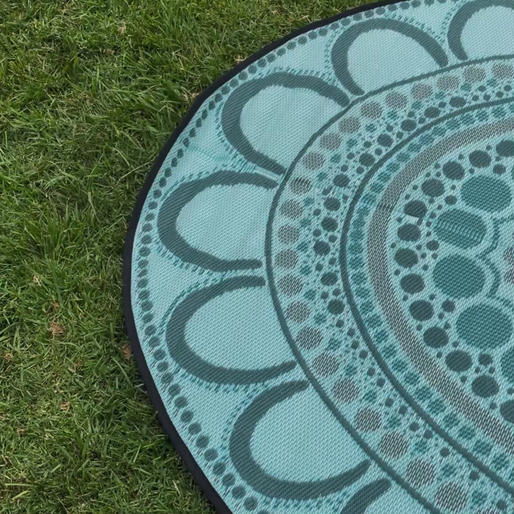 Yarning Circle Outdoor Mat